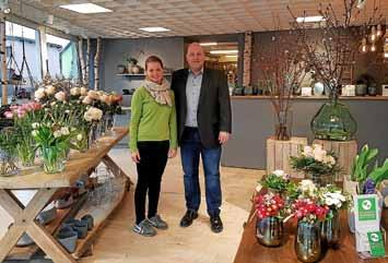 2 Nummer 3 Mitteilungsblatt Wimsheim Freitag, 19. Januar 2018 Amtliche Bekanntmachungen Die Blumenmanufaktur Bereits im Oktober eröffnete im Pfadweg Die Blumenmanufaktur.