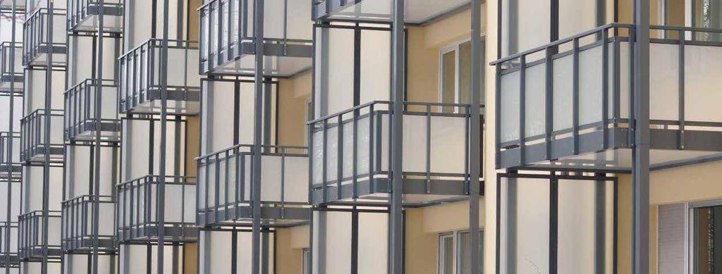 Z-ANKER Bei der Verankerung mit dem Gleitwandanker wird der Balkon in horizontaler Richtung gehalten, in vertikaler Richtung dagegen kann der Balkon zum Gebäude hin über den Gleitwandanker die