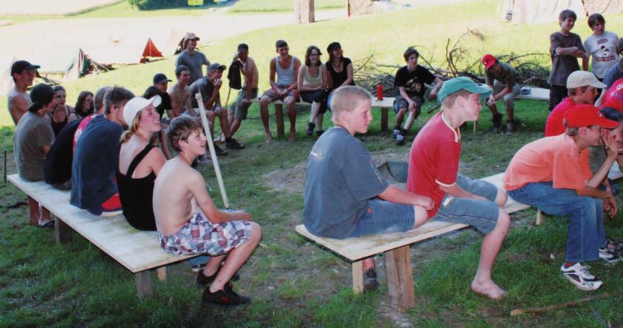 Sie freuen sich aufs Lager. Jugend Kantonallager 2008 Unter dem Motto «I 14 Täg dur z Jahr» erlebten dieses Jahr die Jungwächtler von Attinghausen im Kanton Schaffhausen ein erlebnisreiches Lager.