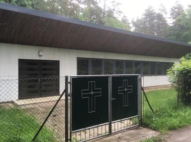 Kirchenpavillon in Waldacker, Lindenweg Anregungen: - Wie wirkt dieses Gotteshaus