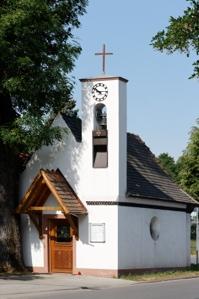 Kapelle in Messenhausen, Kapellenstraße Anregungen: - Wie wirkt dieses Gotteshaus