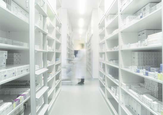 Punktgenaue pharmazeutische Logistik Derzeit gibt es über 90.000 verschiedene Medikamente auf dem deutschen Markt.