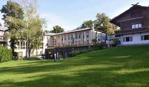 Tagungen & Meetings Das Hotel Bayrisches Haus liegt ruhig mitten im Wald am Rand von Potsdam.