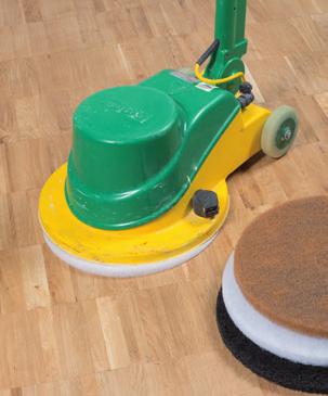 Reinigung und Pflege für Ihren Boden: MUREXIN Erstpflege, Unterhalts- und Grundreinigung. Dabei gilt: Frisch geölte Böden erst nach 24 Stunden belasten. In der ersten Woche keine Teppiche legen.