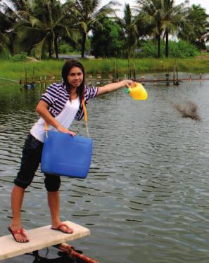 Wir leben seit ungefähr sieben Jahren in Chanthaburi, meine Familie stammt aber ursprünglich aus Sakon Nakhon im Nordosten Thailands. Sakon Nakhon ist die Hauptstadt der Provinz.