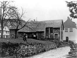 Kirschgartenschleife, 1912 Hauptstr.
