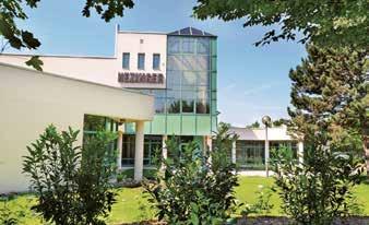 Blechbearbeitung Blechbearbeitung Seit der Gründung im Jahr 1980 hat sich die HEZINGER Maschinen GmbH als kompetenter Partner für umfassende Lösungen in der Blechbearbeitungsbranche etabliert.