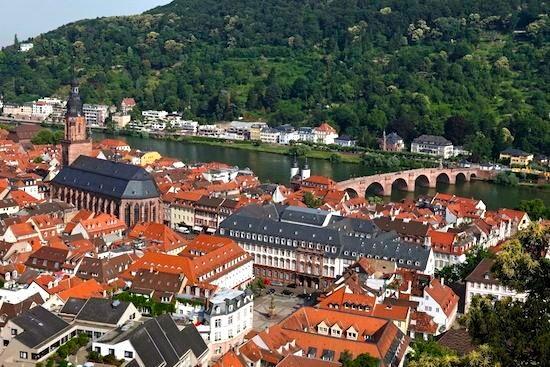 Heidelberg Haupt- und Residenzstadt der Pfalzgrafen und späteren Kurfürsten der Pfalz von 1225 bis 1720