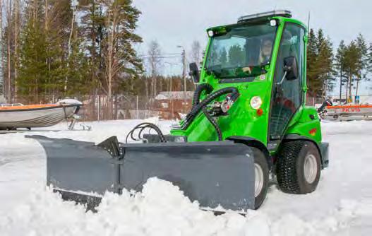 Neues Modell Grundstückspflege Schneepflug Der AVANT Schneepflug ist ein vielseitiges Werkzeug zur Schneeräumung.