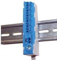 Automatenabdeckung / fits under machine cover Praktische Steckklemme / practical plug-in clamps Normen / norms: Klemme gemäß EN60998/VDE 0613, fingersicher gem. VBG4/BGC A2 / clamp acc.