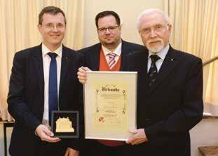 In diesem Jahr wurde die Jahresplakette an Guntram Schoenitz für seine vielen Verdienste, nicht nur für die ALDE, sondern auch für die der Stadt Düsseldorf verliehen.