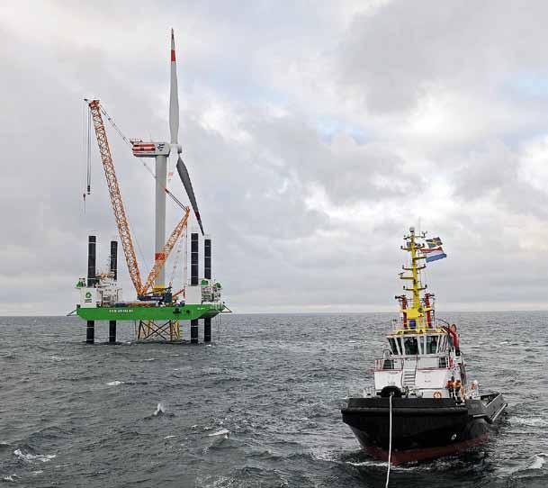 geleistet. Insgesamt montierte die Thialf sechs sogenannte Jacket-Fundamente auf zuvor errichteten Pfahlkonstruktionen in rund 30 m Wassertiefe.