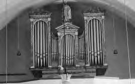 Rohrbach an der Teich, kath. Kirche Das höchstwahrscheinlich aus dem Ende des 19. Jahrhunderts stammende Instrument wurde angeblich ca. 1910 mit einem Pferdefuhrwerk von Steinamanger hergebracht.