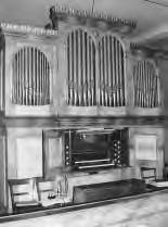 4 Bernstein, ev. Kirche AB Ende des 18. Jahrhunderts wird eine Orgel mit 4 Registern erwähnt. Derzeitige Orgel, erbaut von: C.