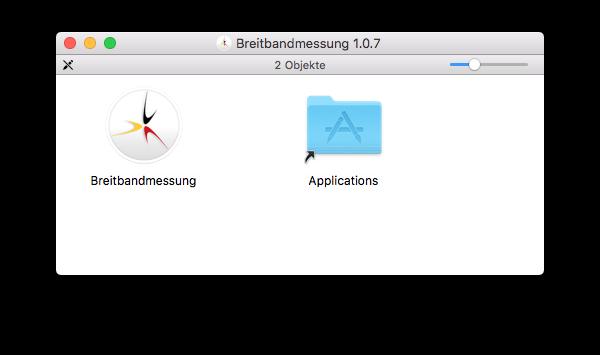MacOS Der Nutzer führt einen Doppelklick auf die lokal gespeicherte Installationsdatei aus und zieht die App auf das Applikationsverzeichnis.