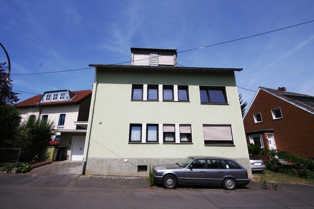 Angebot Nr.: 5710 Sachbearbeiter: Ksenia Zwaniecka Beuel-Vilich-Müldorf: Saniert 3-Zimmer-Wohnung mit Balkon und Stellplatz!