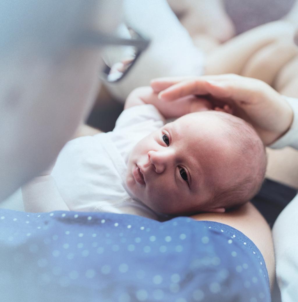 Liebe Hebammen, sensible Haut bei Babys ist weiter verbreitet, als man denkt: 55 % aller untersuchten Babys unter 36 Monaten in Deutschland neigen zu sensibler Haut¹.