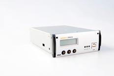 analog RS 8 analog CAN extern (Service, Laptop) RS RS RS USB Fernsignalisierung (Modem, SNMP, TCP/IP) X X X X Ereignisspeicher X X X X Kennlinien Erhaltungsladen / Laden X X X X