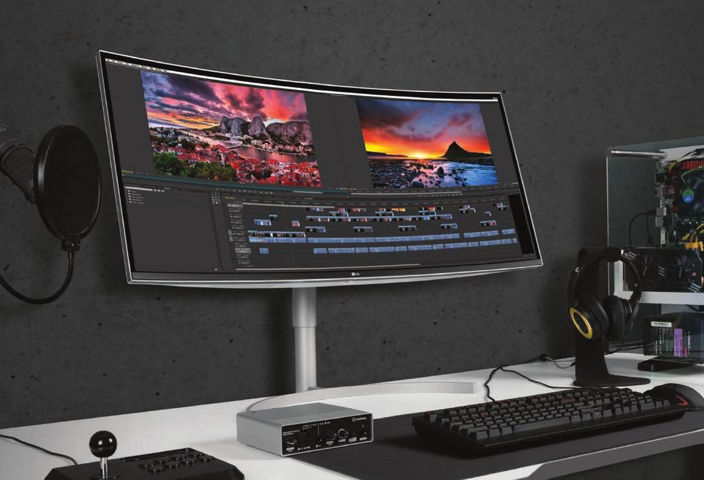 UltraWide Monitor for