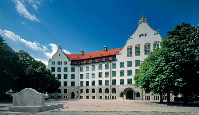 Standorte der PHSG Die Pädagogische Hochschule St.Gallen verfügt über einzigartige Hochschulgebäude.