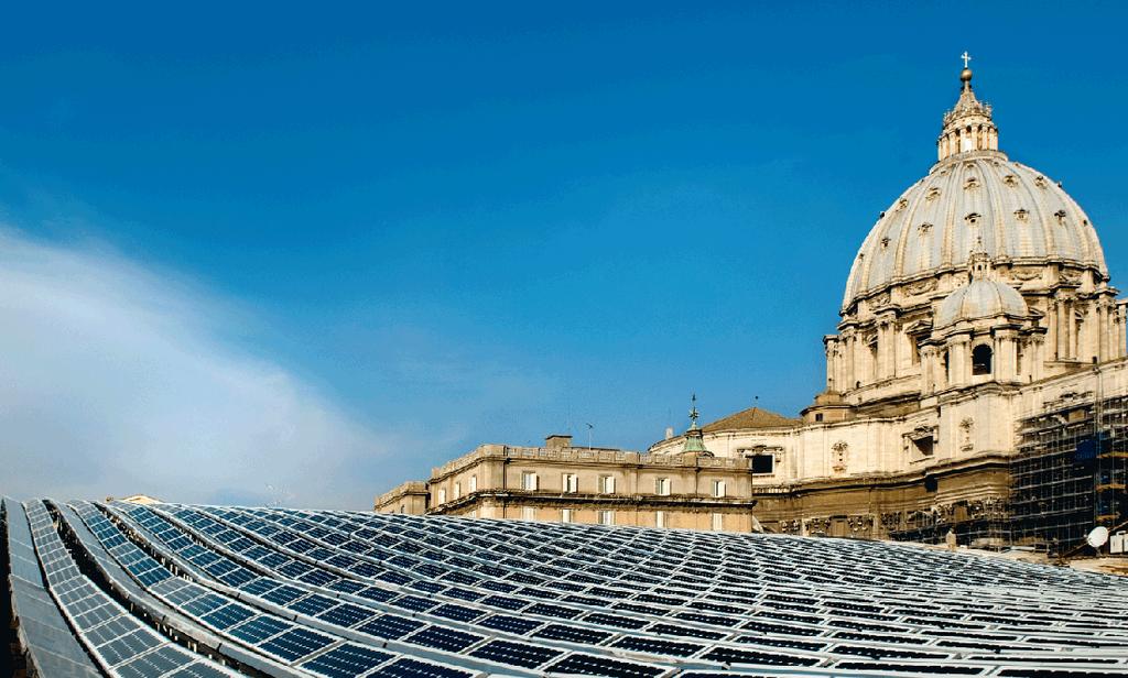 Der Vatikan baut auf Solarstromanlagen von SolarWorld. Für die Energieversorgung der Audienzhalle Paolo VI.
