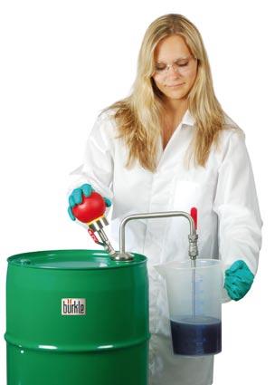 Lösemittelpumpe mit Handbetrieb gasdicht, komplett absperrbar Für kontaminationsfreie Entnahme von organischen Lösemitteln und Aromastoffen.