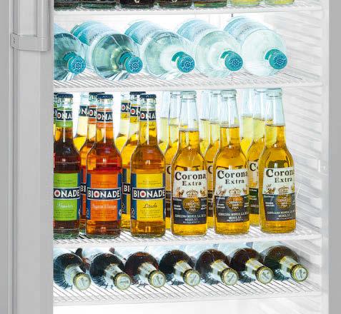Kühlgeräte mit Glastür Qualität bis ins Detail Die Glastür-Kühlgeräte von Liebherr bieten ideale Voraussetzungen, um Getränke wirkungsstark zu präsentieren und Anreize zum schnellen Impulskauf zu
