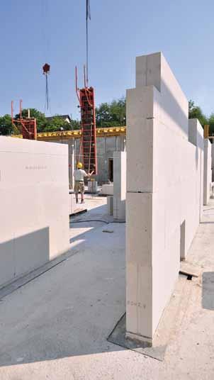 PE und HPE richtig verarbeiten Vermauerungsart Das Mauerwerk kann im Bereich der Stoßfugen auch mörtelfrei verzahnt werden.