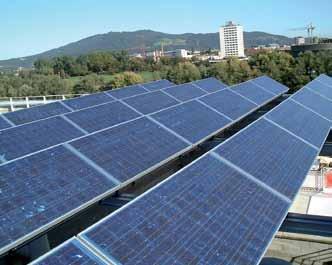 7. Trainingsseminar Photovoltaik für Betriebe Photovoltaik bietet auch für Betriebe eine interessante Möglichkeit, selbst Ökostrom zu produzieren.