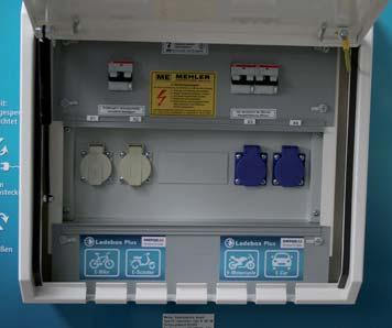 Montageplatte und individueller Folierung (ST-E-Ladebox) Beleuchteter Hinweiswürfel, Standard Folierung