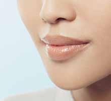 Für den Lippenaufbau und die Lippenkonturierung Lippen ziehen häufig die Blicke auf sich und stehen im Mittelpunkt der Aufmerksamkeit.
