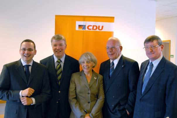Geschäftsführender Vorstand der CDU Essen Der Vorstand der CDU Essen wurde auf dem 120. Kreisparteitag am 27.06.2009 neu gewählt.