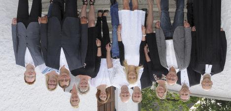 Fotos: KD Konfirmationsjubiläen Am 8. Juli feierten 11 ehemalige Konfirmandinnen und Konfirmanden in der Christus-Kirche ihre Silberkonfirmation.