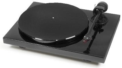 Plattenspieler CLASSIC-Line Tonabn. Ortofon 1Xpression Carbon-Serie 1Xpression Carbon Schwarz klavierlack 740.
