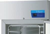 Einfahr- / Durchfahr-Kühlschränke Roll-In / Roll-Through Refrigerators EINFAHR-KÜHLSCHRANK BAUREIHE 710 GN2/1 ROLL-IN REFRIGERATOR SERIES 710 GN 2/1 Einfahr-Kühlschrank ohne Boden, mit CNS