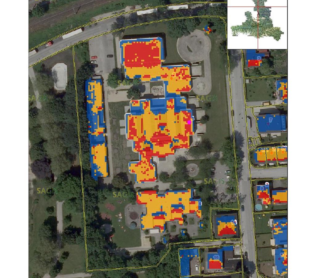 Eine exemplarische Auswertung für die Schwarzparkschule (Fotomontage: Screenshot aus SAGIS) verdeutlicht den Nutzen. Und Markus Biberacher erklärt, warum: Einem Jahresstrombedarf von ca.