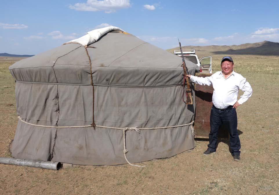 Die Mongolei ist fast fünfmal so groß wie Deutschland und hat drei Millionen Einwohner, von denen rund die Hälfte in der Hauptstadt Ulaanbaatar lebt.