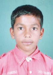 Vishal Sanju A. (Indien) ist bald 14-jährig und hat eine ältere Schwester. Er besucht die 7. Klasse. Der Vater arbeitet als landwirtschaftlicher Tagelöhner und erzielt einen Verdienst von nur CHF 14.