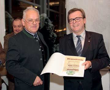 Die gleiche Ehre wurde dem ehem. Vorsitzenden des BFV Oberpfalz, Herrn KBR a.d. Johann Weber zuteil, welcher ebenfalls am 01.12.2017 aus dem Verbandsausschuss verabschiedet wurde.
