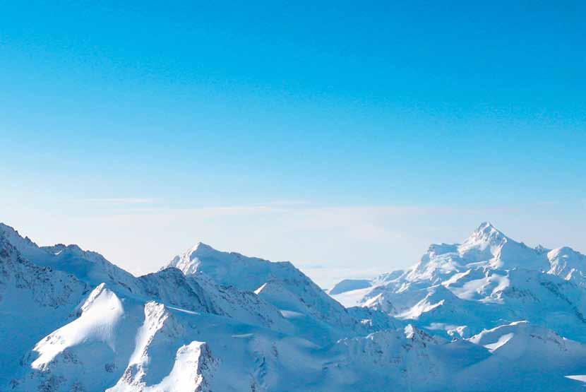 Inhalt: Discovery 4 Vollautomatische Serviceanlage für Ski und Snowboards Tunejet 20 Automatische Service-Station für