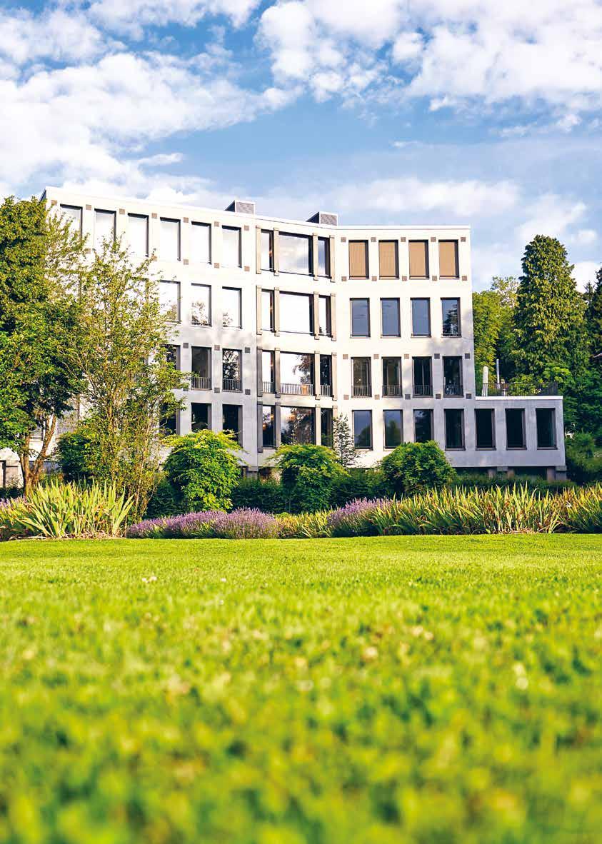 BELVOIRPARK HOTELFACHSCHULE ZÜRICH Die Belvoirpark Hotelfachschule Zürich ist die Höhere Fachschule für Studierende des zukunftsorientierten Hotelmanagements; eine renommierte