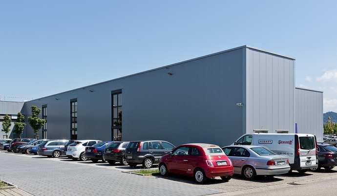 Seite 13 von 18 Erweiterung Produktionsgebäude in Offenburg Massivbauweise, 2012 Tragwerksplanung (Grundleistungen nach 51 HOAI,