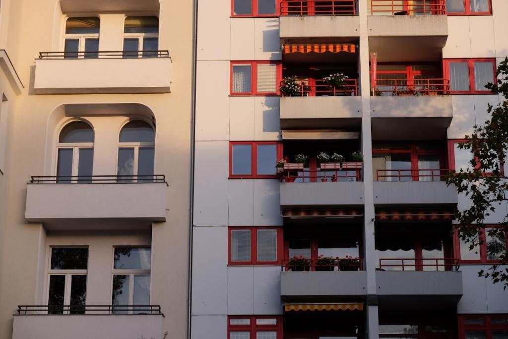 Prinzipien des Lärmschutzes 3 Vorrang des Außenschutzes : Schutz der Außenwohnbereiche (Balkone,