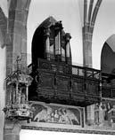 15 Bočný organ v Bazilike sv. Kríža v Kežmarku. Hral na ňom otec bratov Petzvalovcov Ján Krstiteľ Fridrich Petzval v r. 1810-1817.