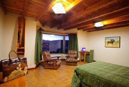 000 ha) private Ranch befindet sich nur 60 Meilen nördlich von der schönen Stadt San Carlos de Bariloche.