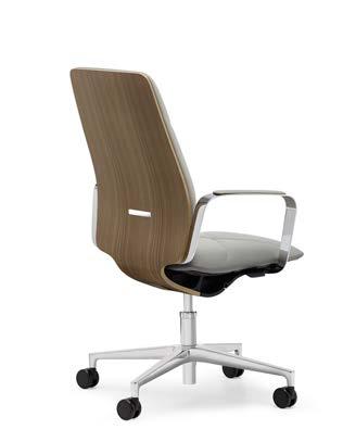 low backrest walnut veneer, backrest partially upholstered, armrests chrome cow91 Konferenz-Drehsessel,
