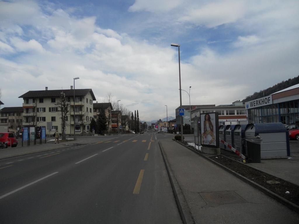 Linksabbiegen Luzernerstrasse - Grubenstrasse 1. Blick zurück 2. Armzeichen nach links 3. Einspuren 4.