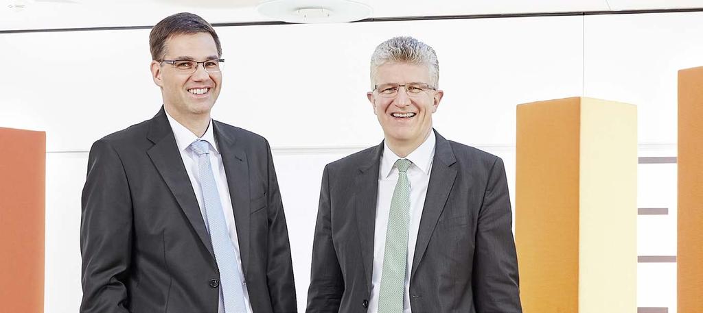 Martin Winkler (Vorstand) und Wolfgang Mauch (Vorstandsvorsitzender) (v.l.n.r.) Der Verwaltungsaufwand liegt mit 30,9 Mio. Euro unter dem Vorjahreswert von 31,5 Mio. Euro. Die Risikosituation im Kundengeschäft hat sich verbessert.