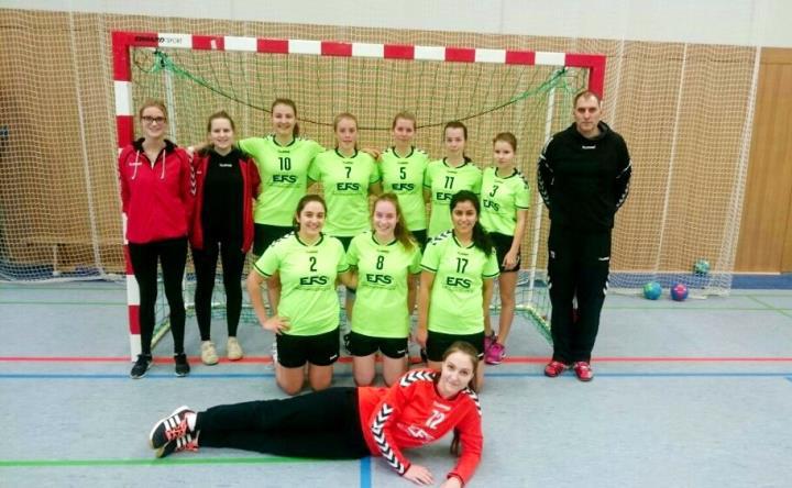 wieder in der Bezirksliga C Nord. Trainiert wird das Team weiterhin von Sabine Eckhardt.
