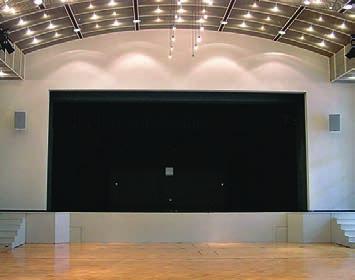Multimedia : Ein Auditorium, Boardroom oder Sitzungszimmer kann mit einer Vielzahl von Technik ausgestattet sein.